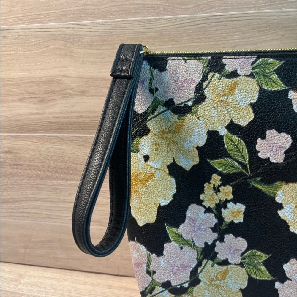 Steve Madden Floral Wristlet Bag